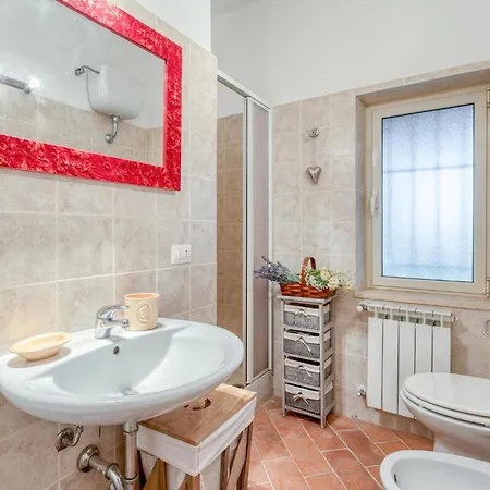 4 Bedroom Lovely In *