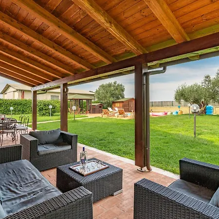 Holiday home 4 Bedroom Lovely In